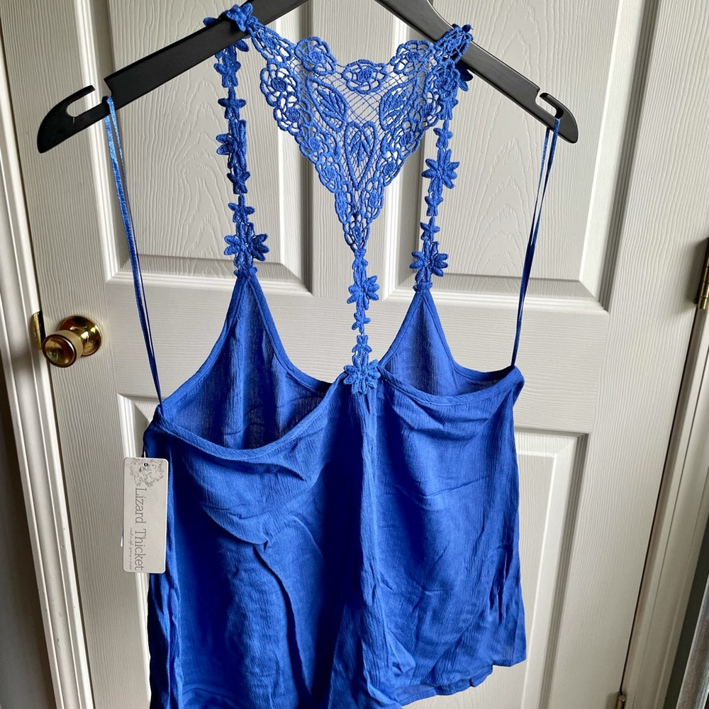 Flying Tomato Lace Tank Top